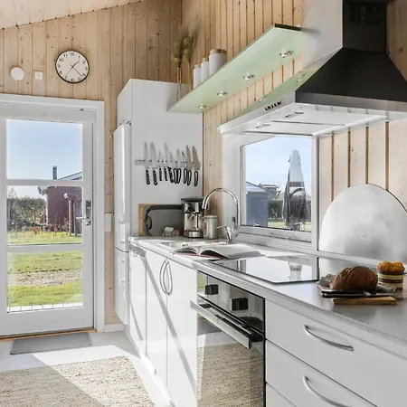 2 Bedroom Lovely In Ferienhaus *